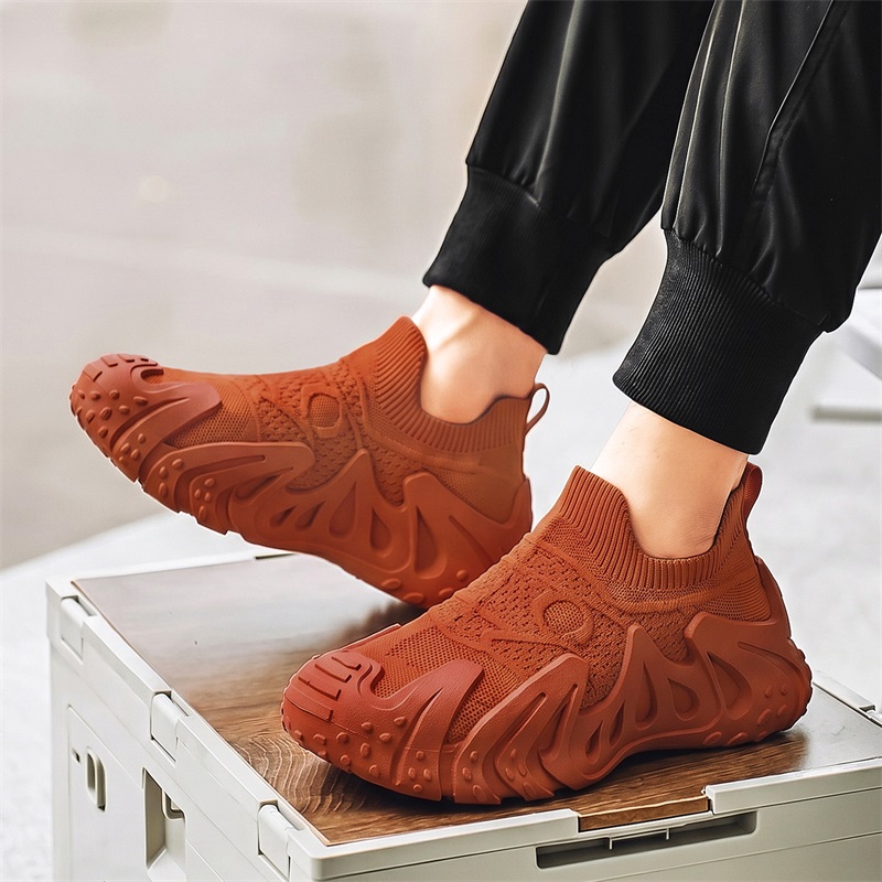 Męskie pomarańczowe wsuwane sn – Running Gear On recenzja i cena